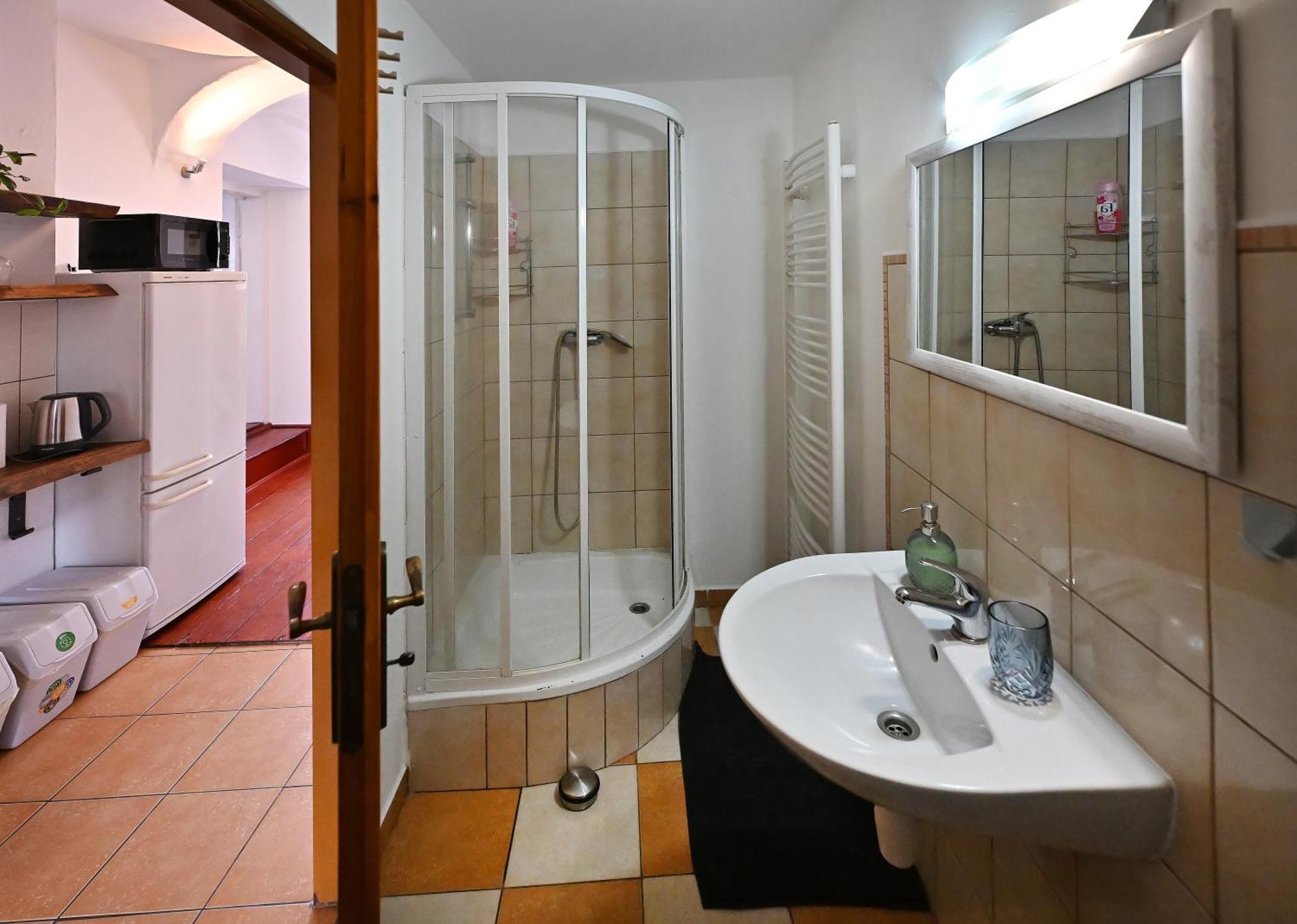 Apartman U Spinaru Trest Exterior photo